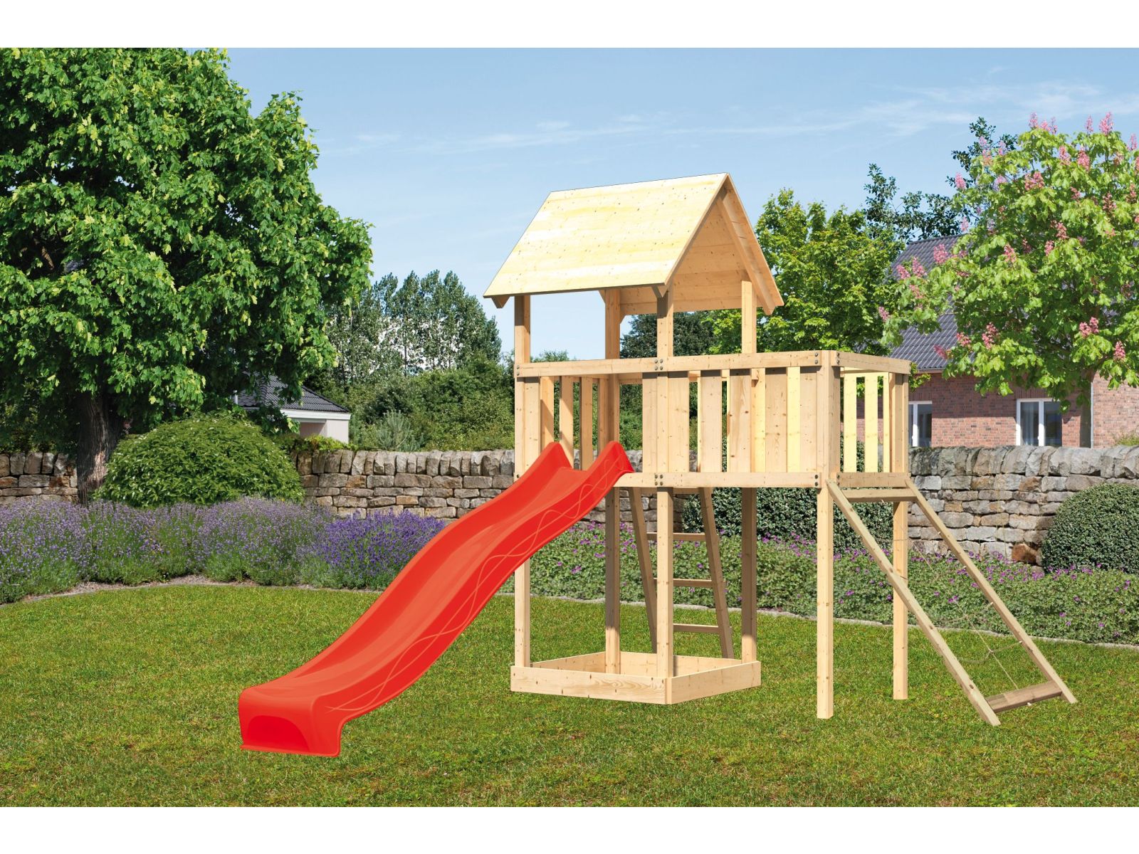 Karibu Spielturm Lotti natur mit Anbauplattform, Netzrampe und Rutsche rot